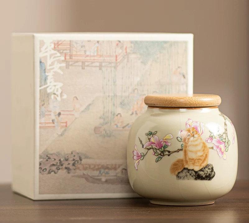 Classic Cream Color Tea Leaf Storage Jar with 3 Water-ink Colored Cat - TPotsOriental
