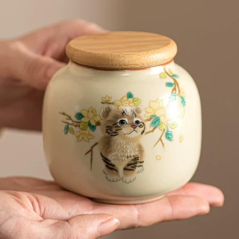 Classic Cream Color Tea Leaf Storage Jar with 3 Water-ink Colored Cat - TPotsOriental
