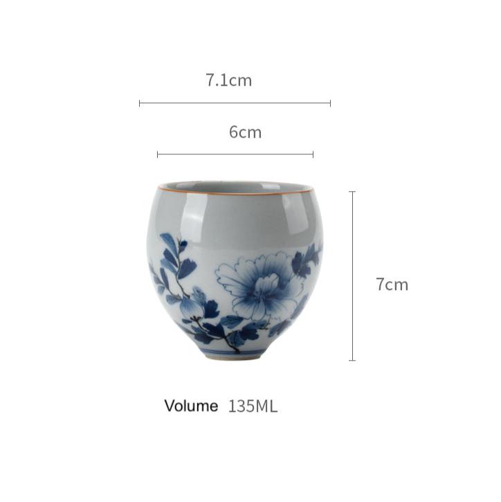 Tazza da tè cinese classica a forma di uovo con smalto blu cobalto in fiore orientale