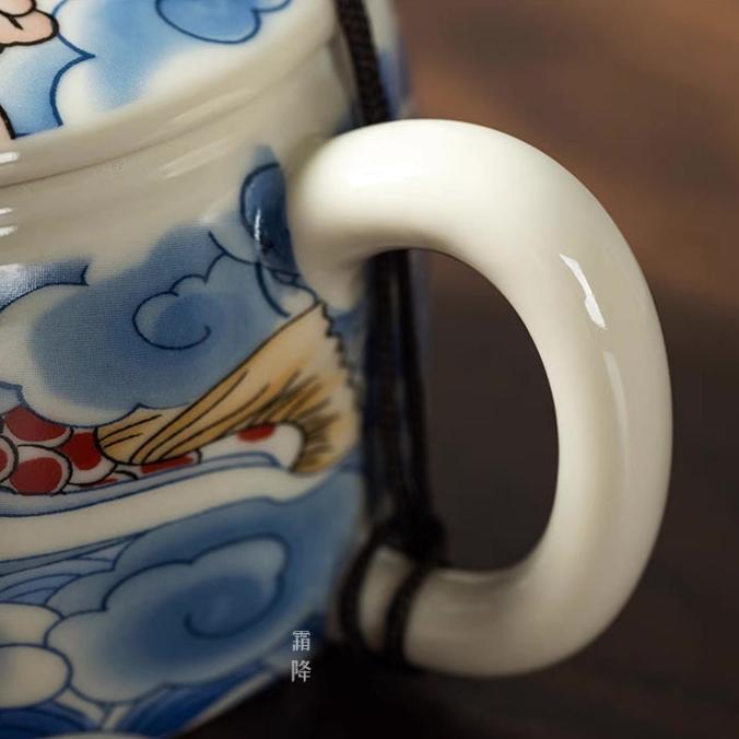 Exquiste "Han Wa"(Mirror Tile) Styled Chinese Tea Pot in Prosperous Playing Fish Pattern