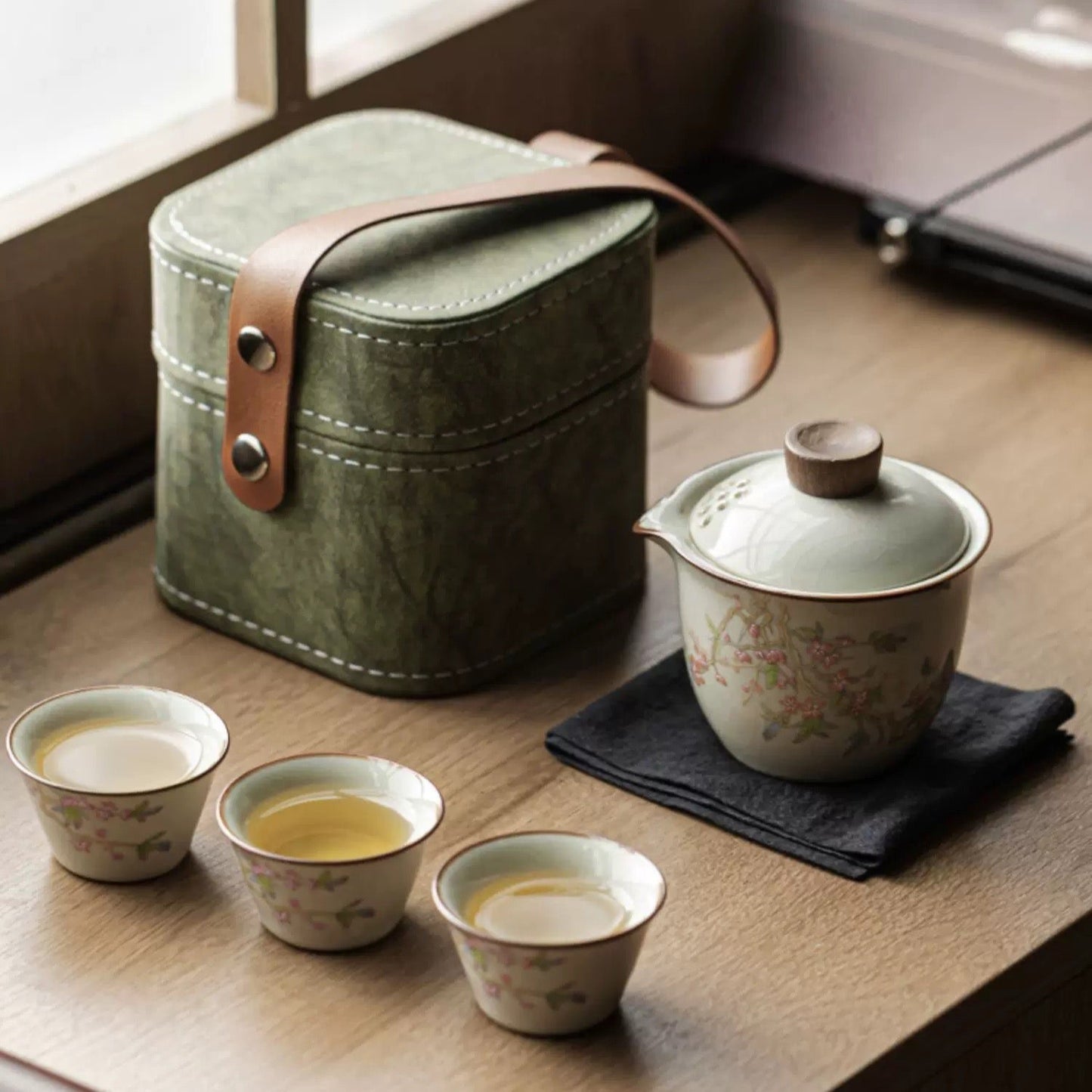 Ceramic Travel Tea Set in Blooming Spring Pink Peach Blossom