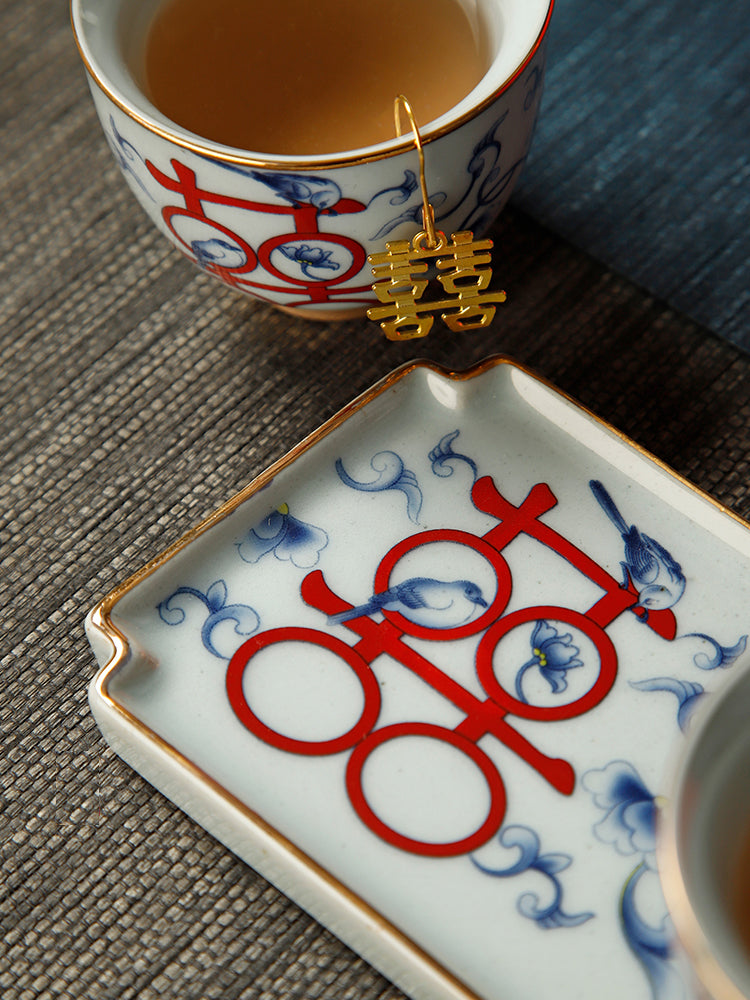 Chinese Teacup Wedding Gift Set with 2 Cups + 2 Double Happiness Gold Tag + 1 Tray