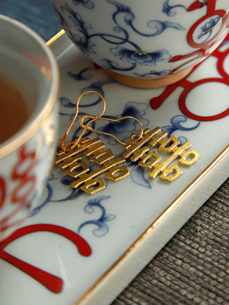 Chinese Teacup Wedding Gift Set with 2 Cups + 2 Double Happiness Gold Tag + 1 Tray