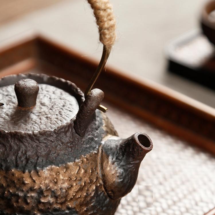 Antique-styled Clay Teapot with Iron Handle/Rustic Gold Ceramic Kung Fu Teapot