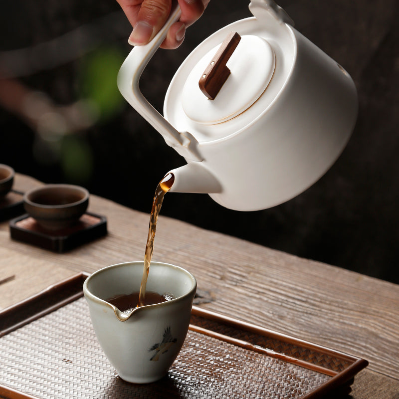 Minimalism Fusion Style White Clay Ceramic Teapot