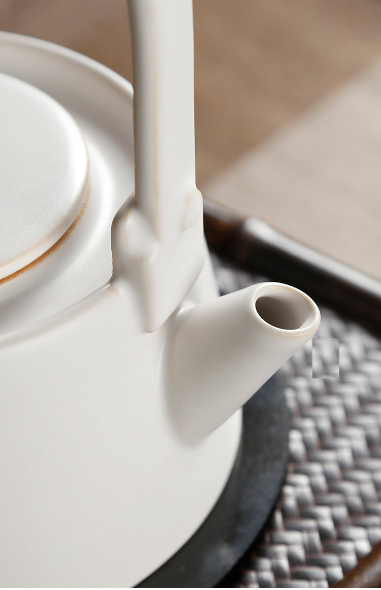 Minimalism Fusion Style White Clay Ceramic Teapot